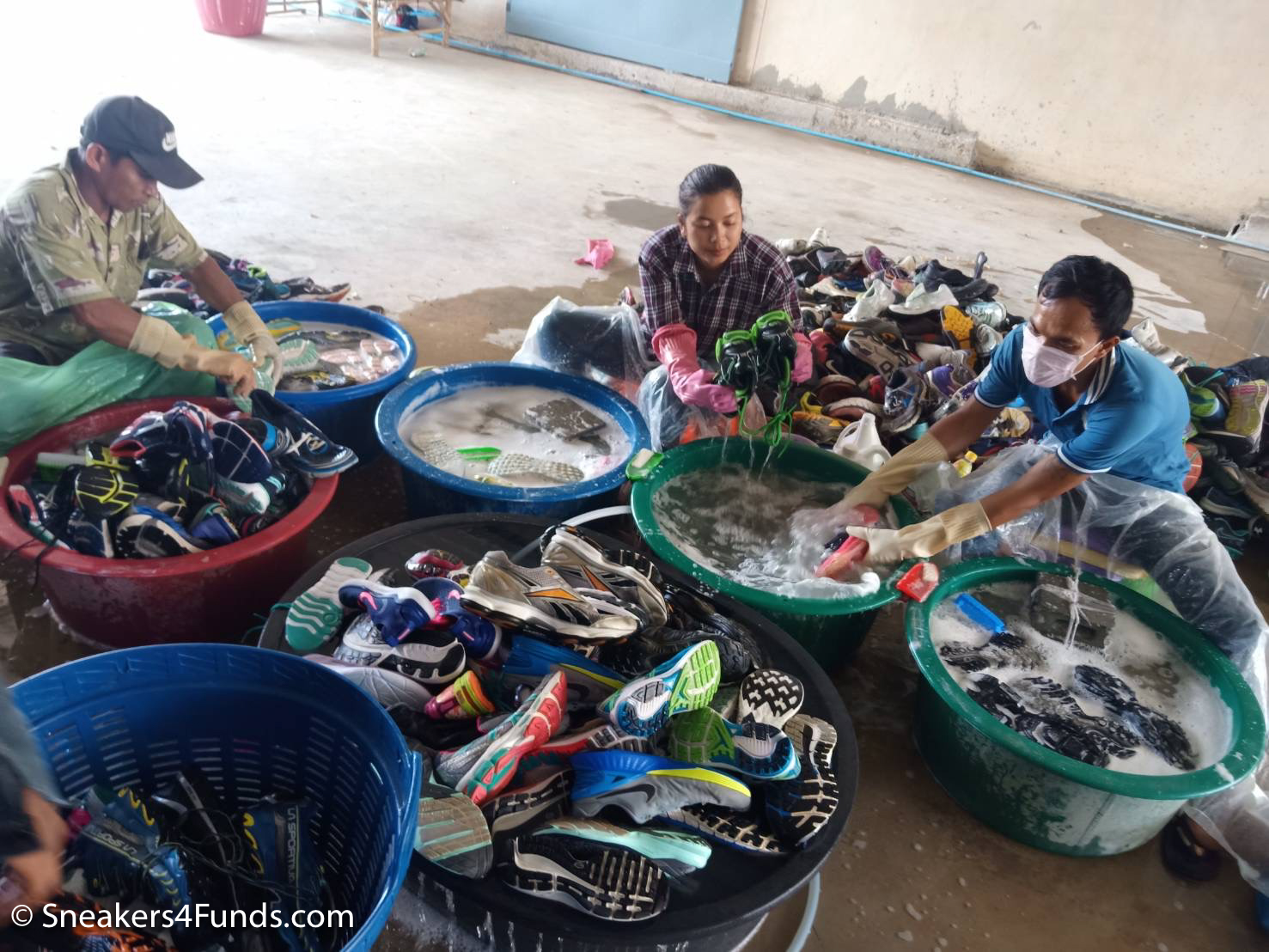 Sneakers4Good small business owners in Cambodia